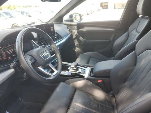 Certified 2025 Audi Q5 2.0T Premium AWD/4WD image 24