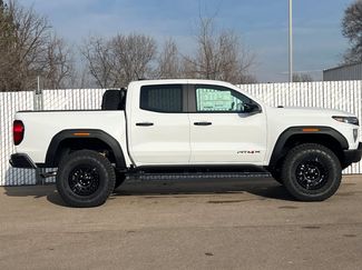 New 2026 GMC Canyon AT4X w/ AT4X AEV Edition video 3