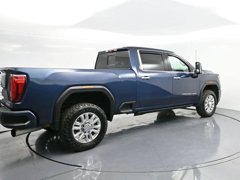 Used 2020 GMC Sierra 3500 Denali w/ Denali Ultimate Package image 7