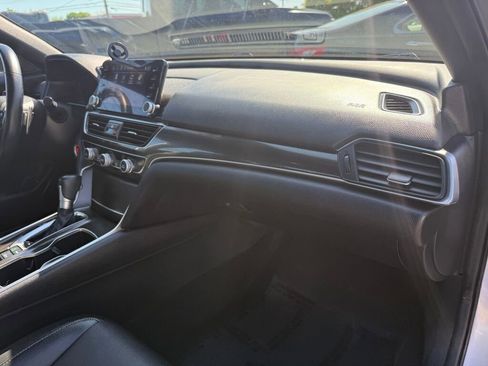 Used 2022 Honda Accord Sport image 30