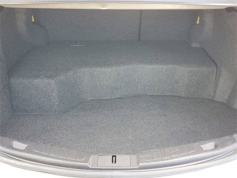 Used 2018 Ford Fusion S image 8