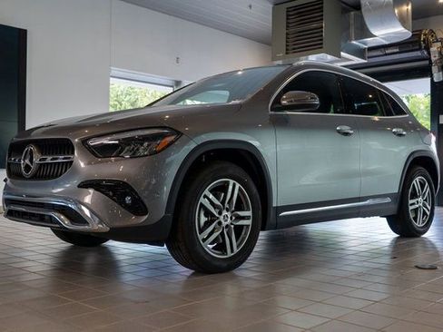 Used 2026 Mercedes-Benz GLA 250 GLA 250 image 3