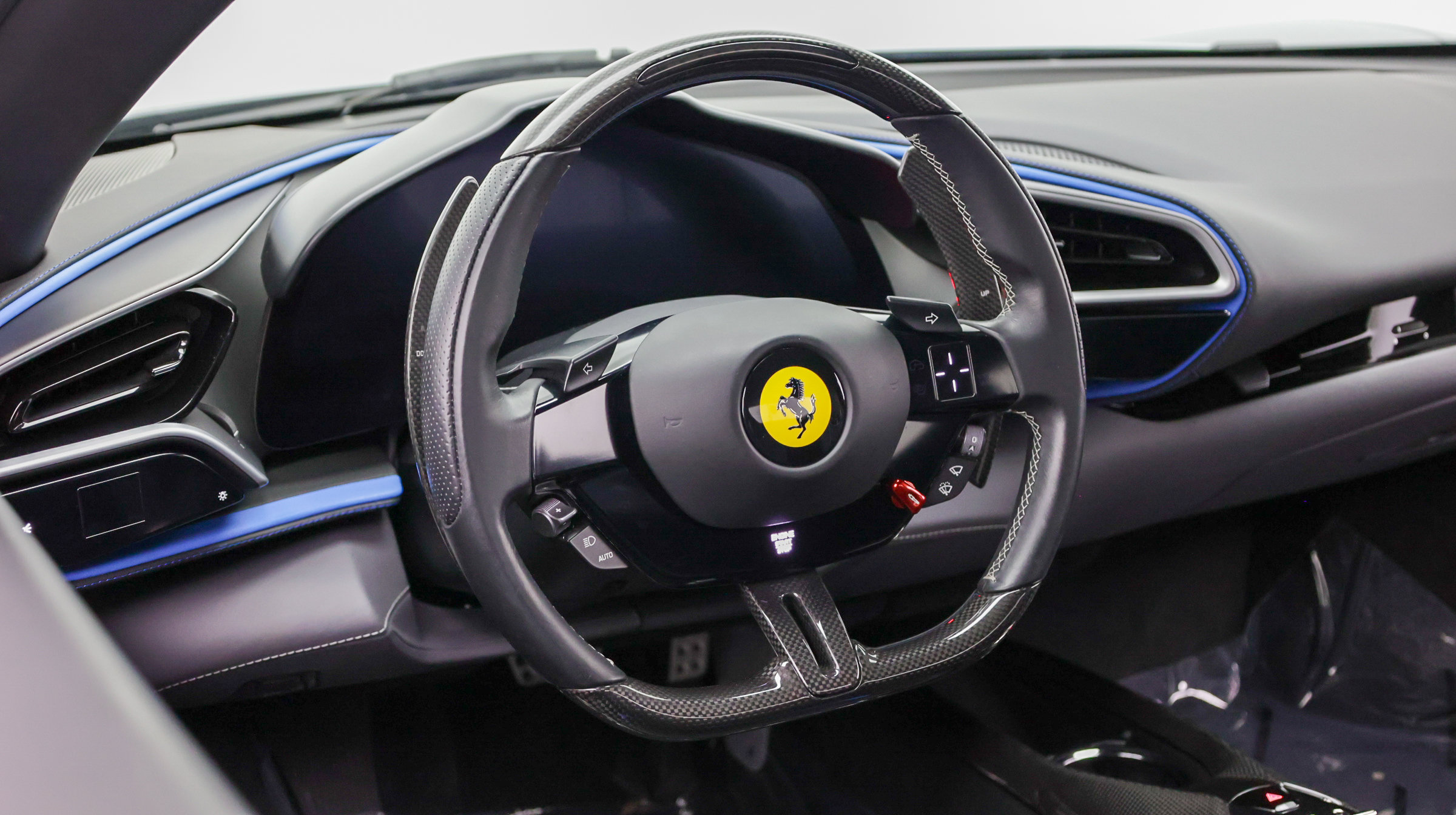 Used 2022 Ferrari 296 GTB RWD image 18