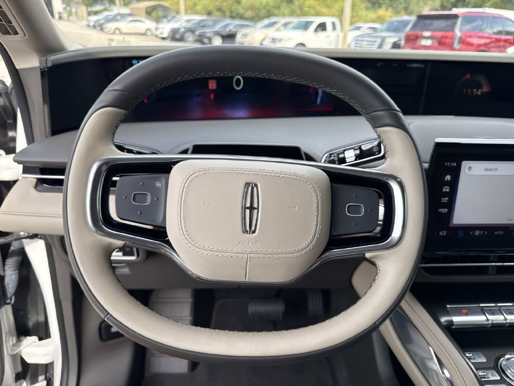 Used 2024 Lincoln Nautilus Premier AWD/4WD image 26