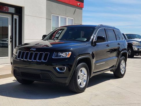 Used 2016 Jeep Grand Cherokee Laredo w/ Quick Order Package 23E AWD/4WD image 25