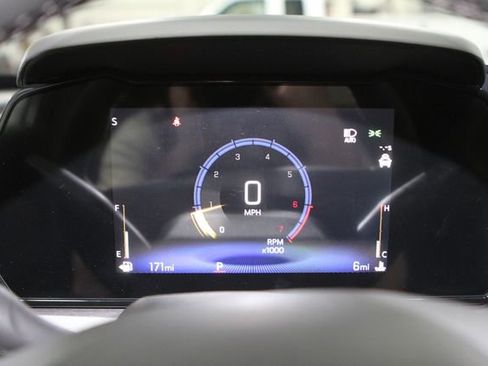 New 2026 Chevrolet Trax ACTIV w/ Driver Confidence Package FWD image 17