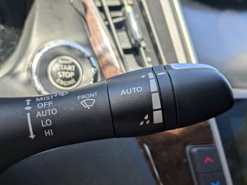 Used 2019 INFINITI Q50 Luxe image 10