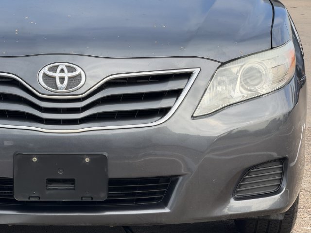 Used 2011 Toyota Camry LE w/ LE Extra-Value Pkg FWD image 8