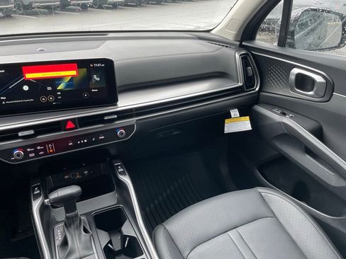 New 2026 Kia Sorento EX FWD image 24