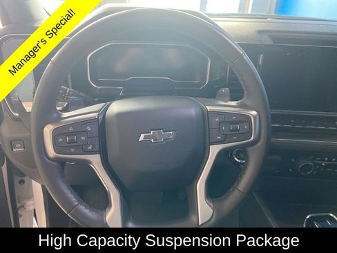 Used 2024 Chevrolet Silverado 1500 RST w/ Redline Edition AWD/4WD image 6