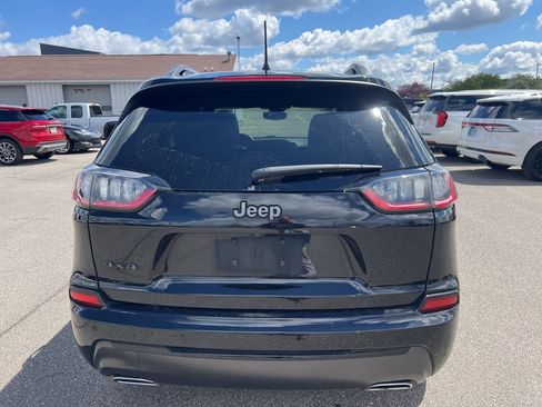 Used 2021 Jeep Cherokee High Altitude AWD/4WD image 7