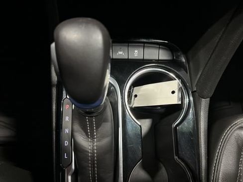 Used 2022 Buick Encore GX Essence w/ Advanced Technology Package FWD image 21