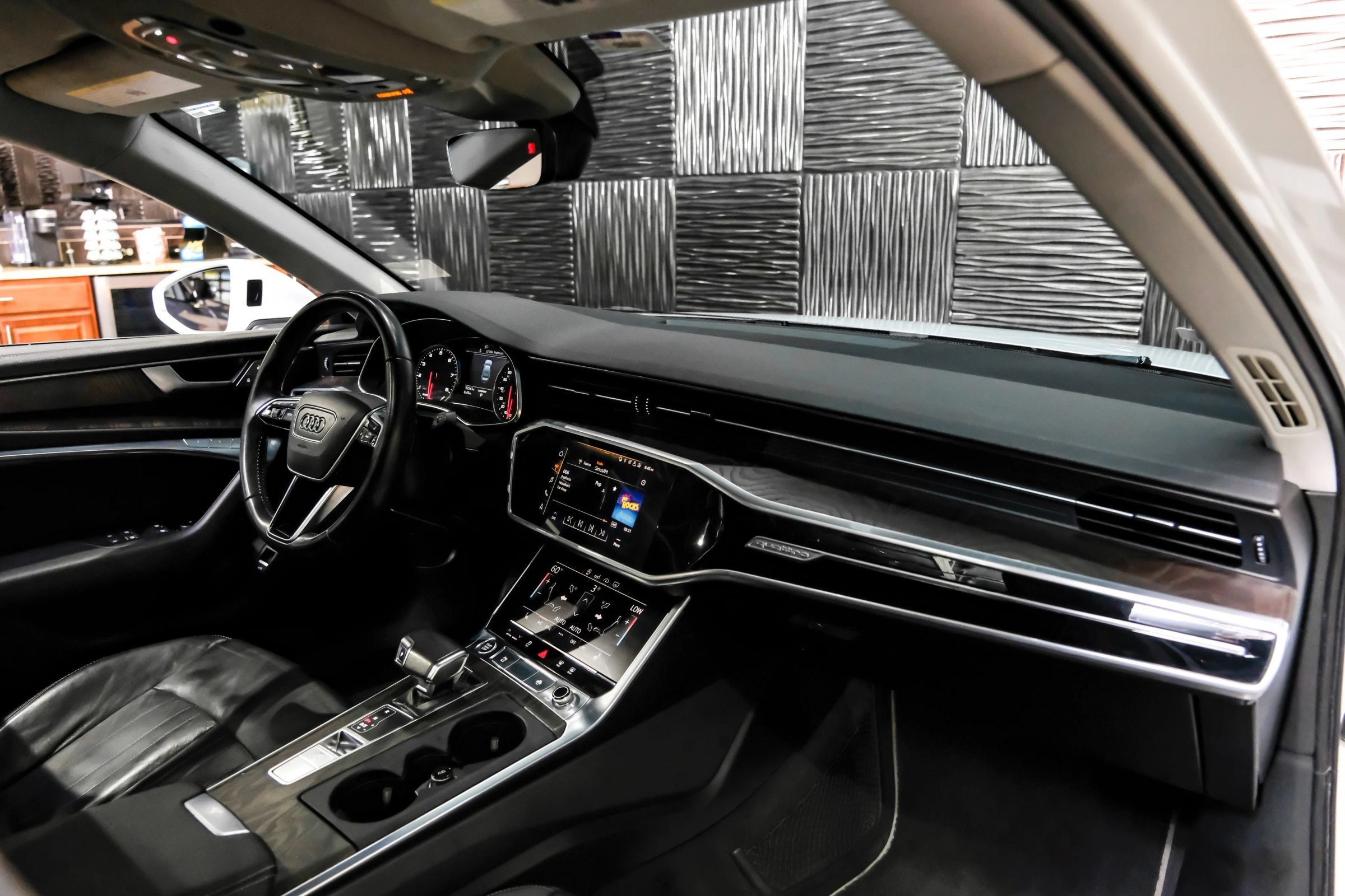 Used 2019 Audi A6 3.0T Premium w/ Convenience Package AWD/4WD image 11