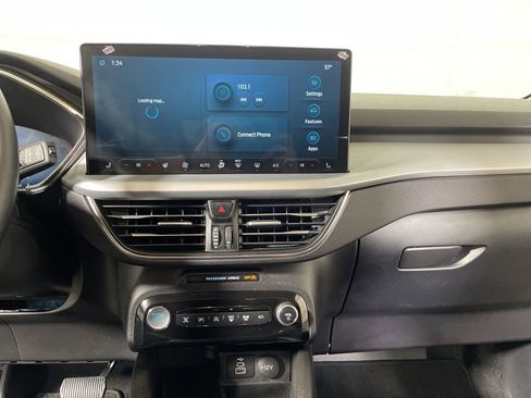 Used 2024 Ford Escape Platinum image 15