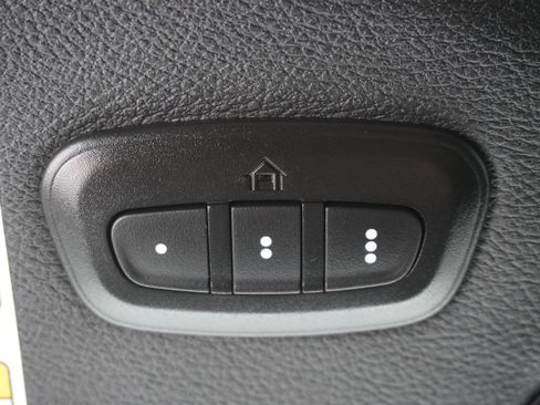 Used 2023 Jeep Gladiator Overland AWD/4WD image 20