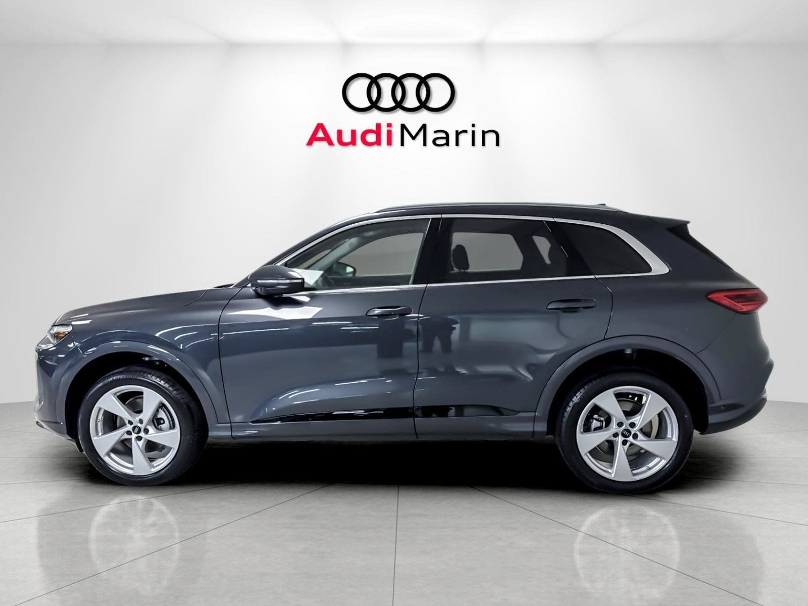 Used 2026 Audi Q5 Premium AWD/4WD image 2