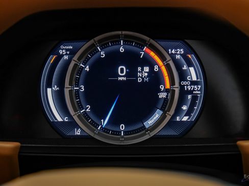 Used 2021 Lexus LC 500 Convertible w/ Touring Package RWD image 79