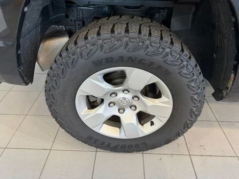 Used 2024 RAM 1500 Big Horn AWD/4WD image 43