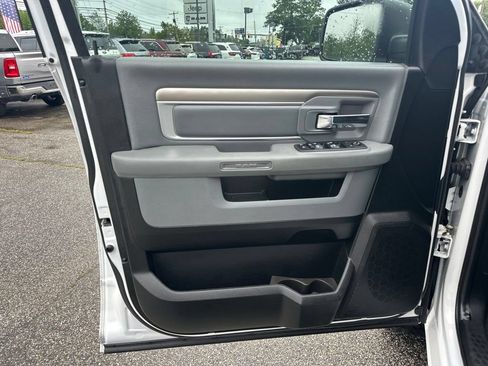 Used 2019 RAM 1500 Warlock AWD/4WD image 13