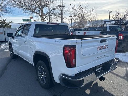 Used 2025 GMC Sierra 1500 SLT image 6