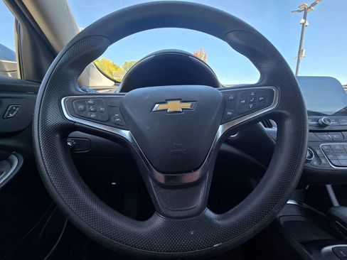 Used 2025 Chevrolet Malibu LT FWD image 22