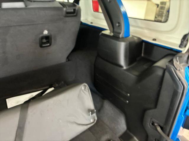 Certified 2024 Jeep Wrangler Unlimited w/ Convenience Group AWD/4WD image 28