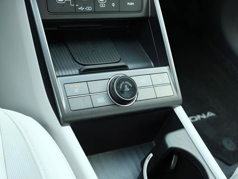 Used 2024 Hyundai Kona SEL w/ Convenience Package image 19