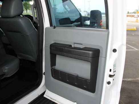 Used 2016 Ford F350 XL w/ Power Equipment Group AWD/4WD image 16