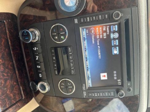 Used 2013 GMC Sierra 2500 Denali w/ Suspension Package, Off-Road image 13