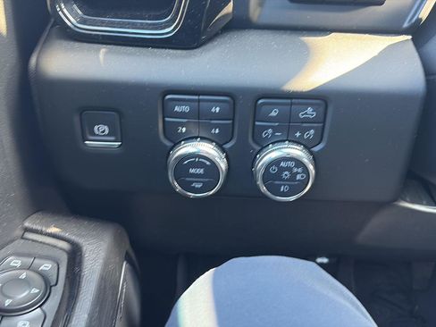 Used 2024 GMC Sierra 1500 AT4X w/ AT4X AEV Edition image 17