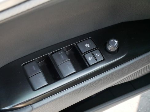 Certified 2025 Toyota Camry SE AWD/4WD image 19