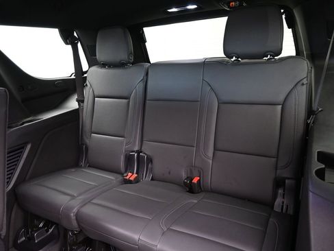 Used 2025 Chevrolet Tahoe LT image 36