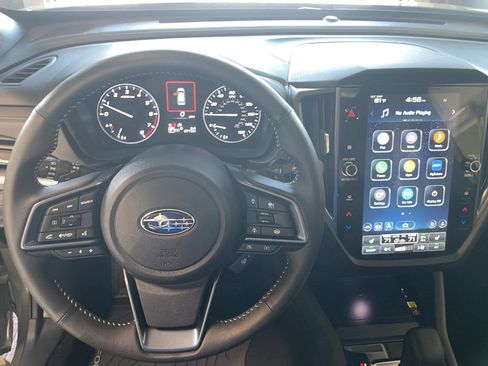 Used 2025 Subaru Forester Limited image 17