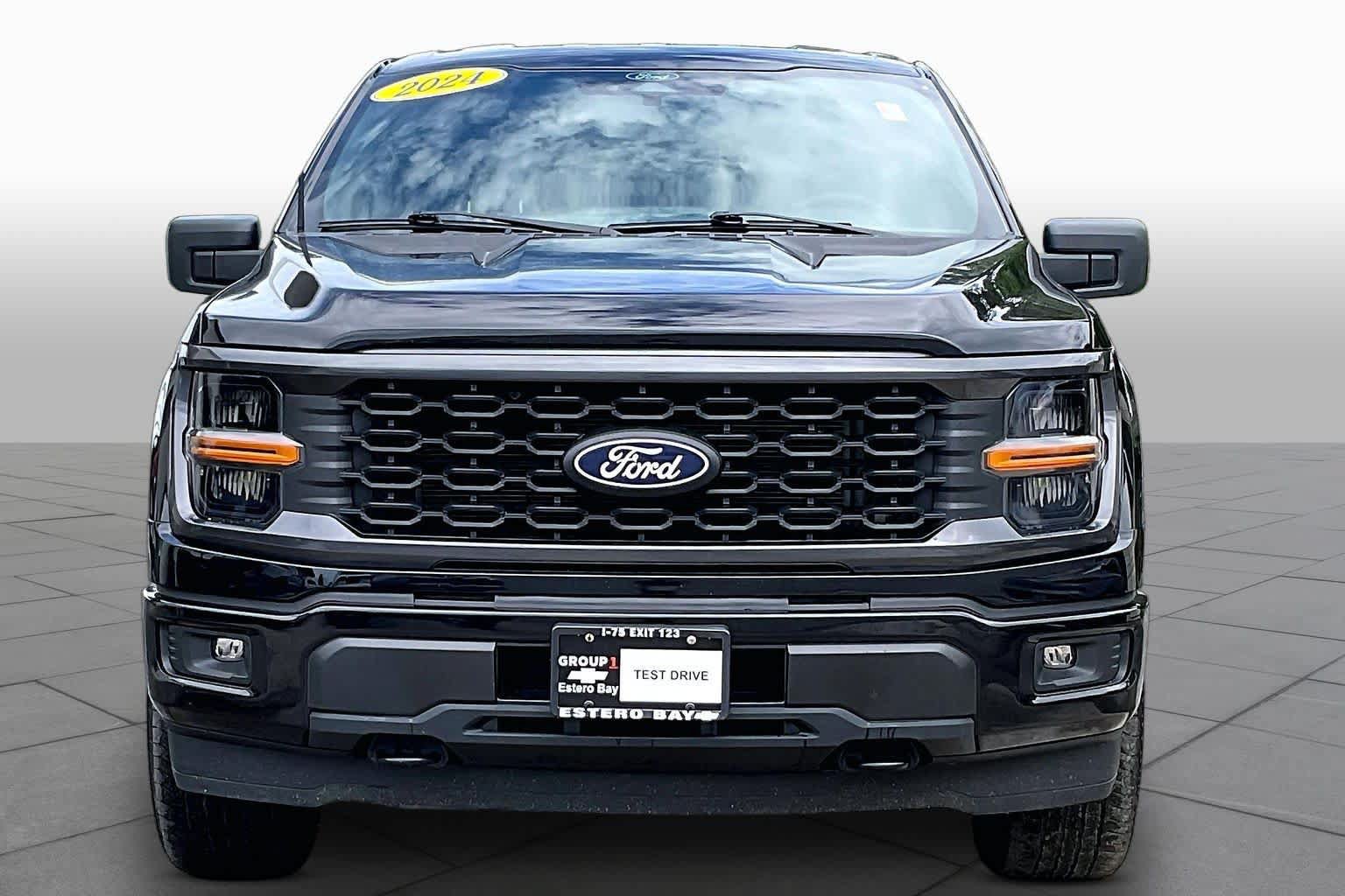 Used 2024 Ford F150 STX AWD/4WD image 3