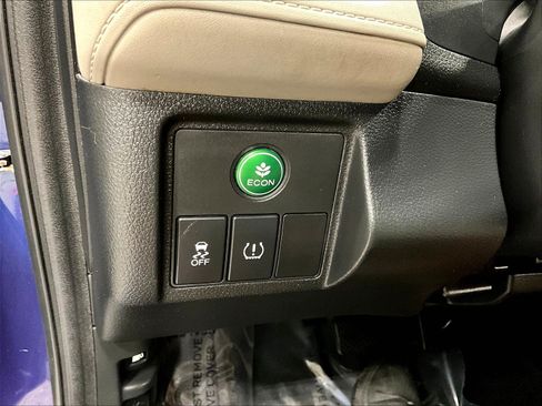 Used 2017 Honda HR-V EX-L image 36