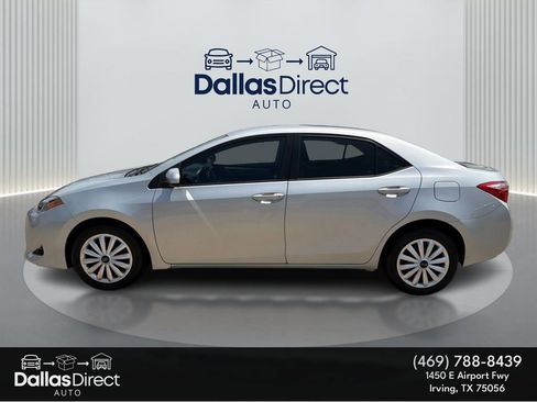 Used 2018 Toyota Corolla LE FWD image 9