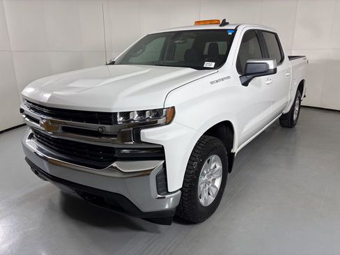 Used 2021 Chevrolet Silverado 1500 LT w/ Convenience Package II AWD/4WD image 5