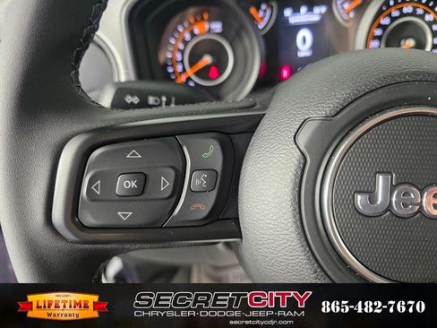 New 2026 Jeep Wrangler Unlimited Sport image 17