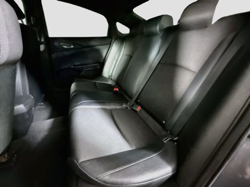 Used 2020 Honda Civic Sport image 25
