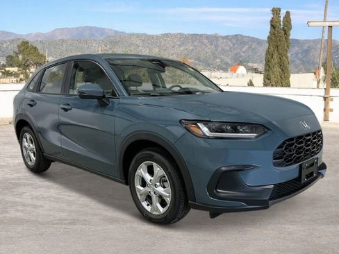 New 2025 Honda HR-V LX image 8