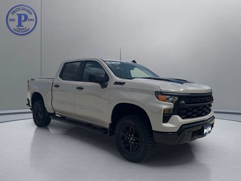 New 2026 Chevrolet Silverado 1500 Custom Trail Boss w/ Dark Appearance Package AWD/4WD image 1