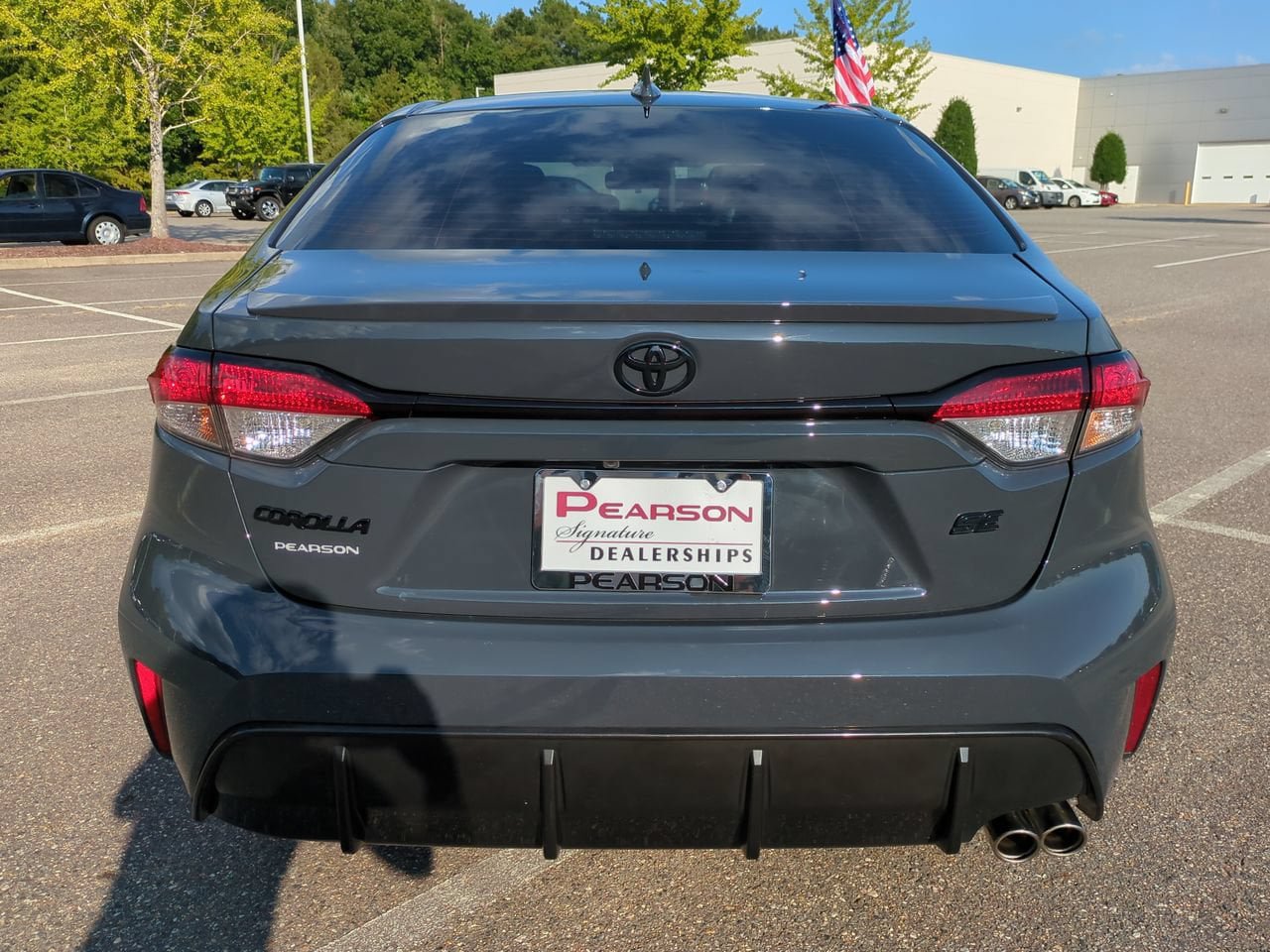 Used 2026 Toyota Corolla SE FWD image 5