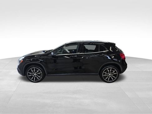 Used 2017 Mercedes-Benz GLA 250 4MATIC image 9
