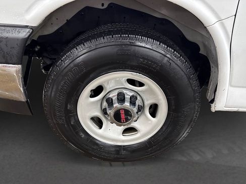 Used 2025 GMC Savana 3500 LT w/ LT Preferred Equipment Group image 12