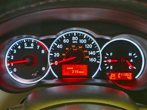 Used 2010 Nissan Altima 3.5 SR w/ Premium Pkg FWD image 9