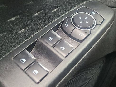 Used 2020 Ford Escape SE FWD image 27