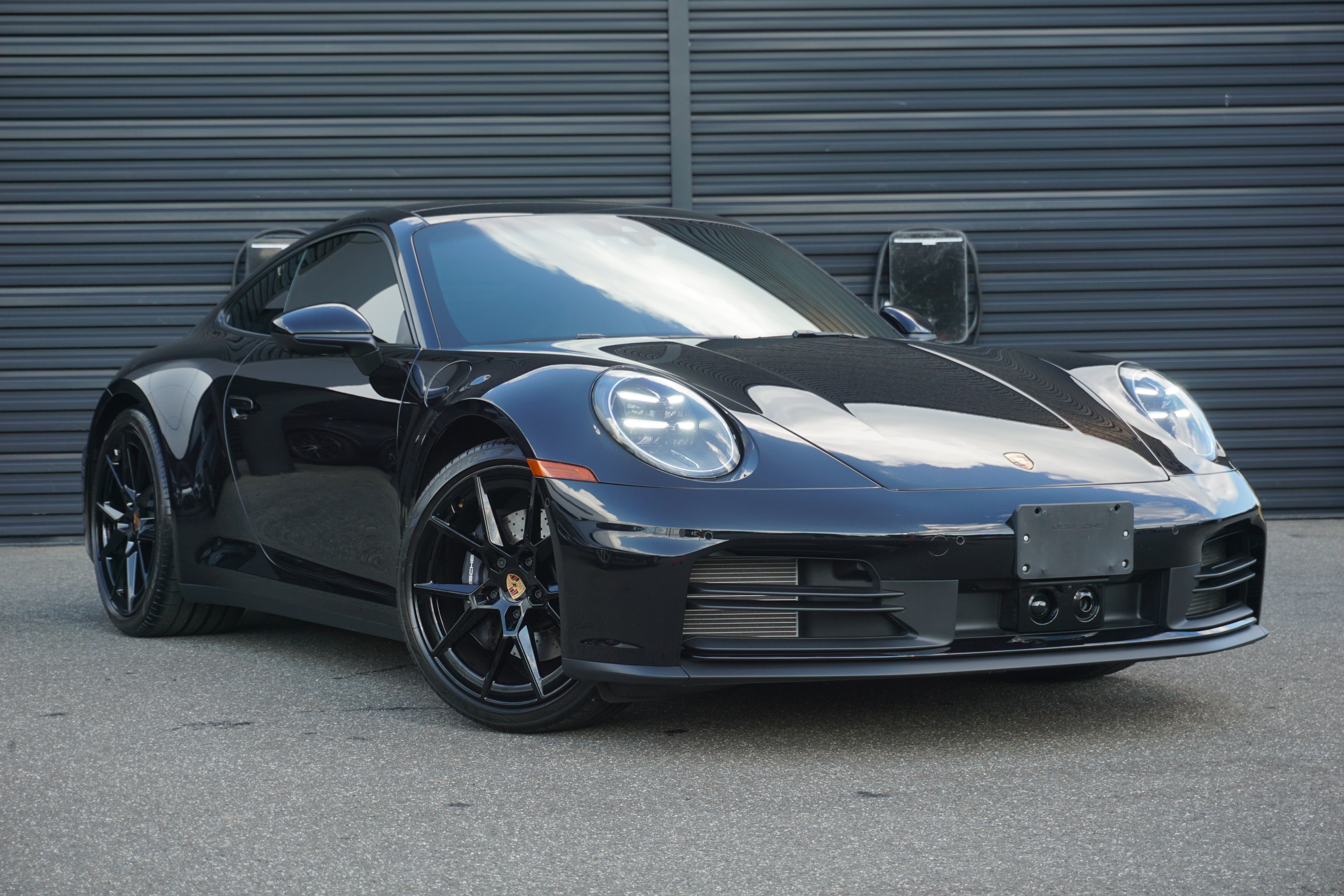 Certified 2025 Porsche 911 Carrera RWD image 11