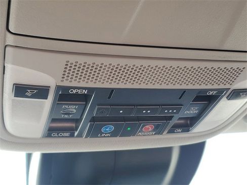 Used 2019 Acura MDX SH-AWD w/ Technology Package image 23