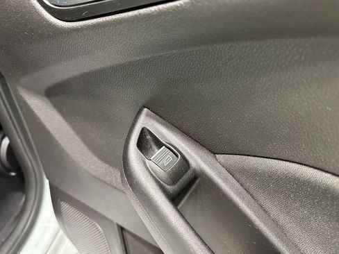 Used 2018 Ford Focus ST w/ Equipment Group 401A image 16