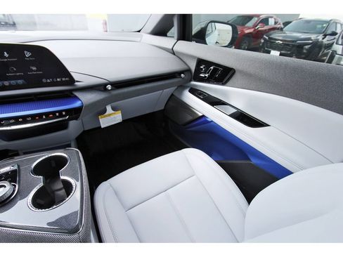 New 2027 Cadillac Optiq Luxury AWD/4WD image 10